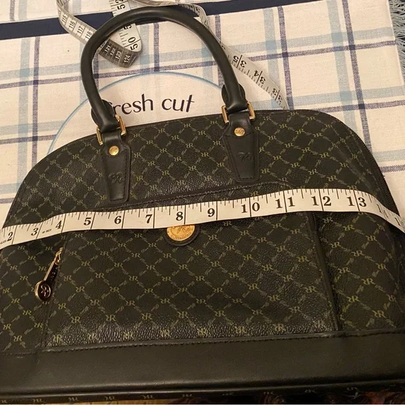 VGUC RIONI Elegant Italian Designer Handbag. - Picture 7 of 10